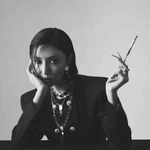 دانلود آلبوم جدید HWASA به نام Guilty Pleasure